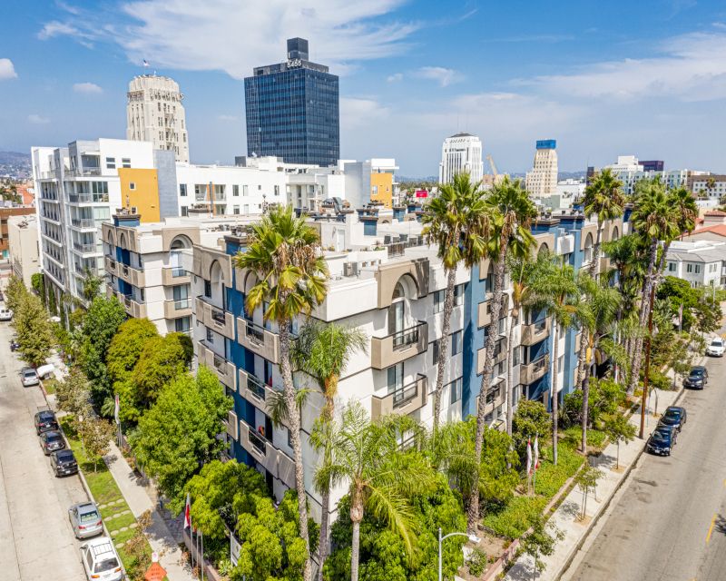 roommates in Los Angeles Entire Place 1Bed.1Bath - cirtru.com