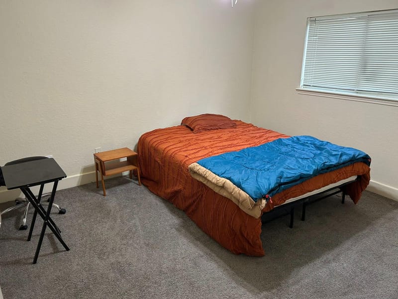Live in Sienna Village Of Anderson Springs (id. 40905)