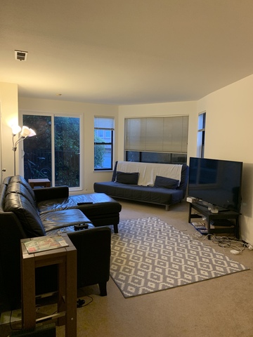 roommates in San Francisco Master bedroom and private bathroom - cirtru.com