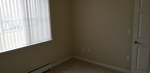 Looking for a roommate in SF