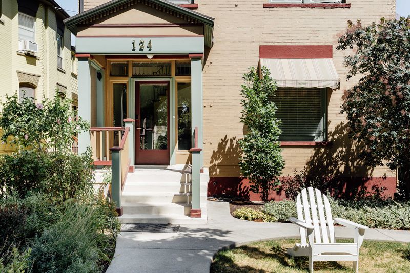 roommates in Salt Lake City Entire Place 1Bed.1Bath - cirtru.com