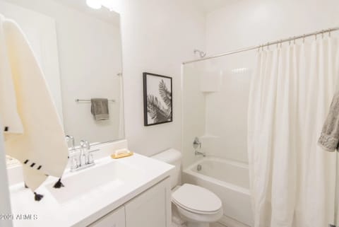 roommates in Tempe Private Room in 3Bed.2.5Bath - cirtru.com