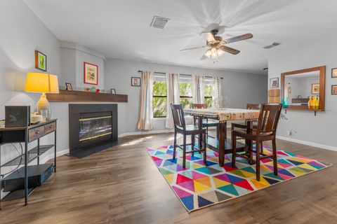 Safe, Spacious & Quite Home. Curtailed Common Areas. Backyard Oasis. Patio with Grill. Close to 1604 & I-35 Forum. (id. 8657)