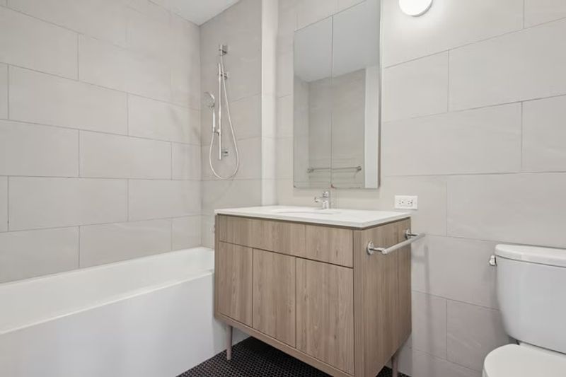 roommates in New York City Private Room in 2Bed.1.5Bath - cirtru.com