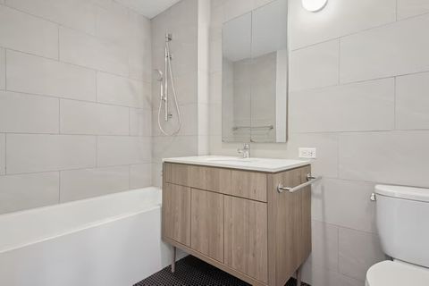 Private Room in 2Bed.1.5Bath