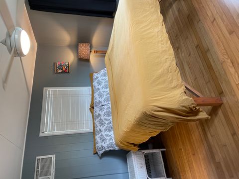 Private Room in 3Bed.2.5Bath