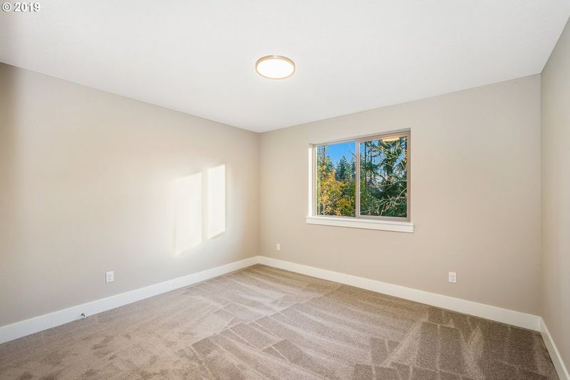 roommates in Clackamas Private Room in 4Bed.2Bath - cirtru.com