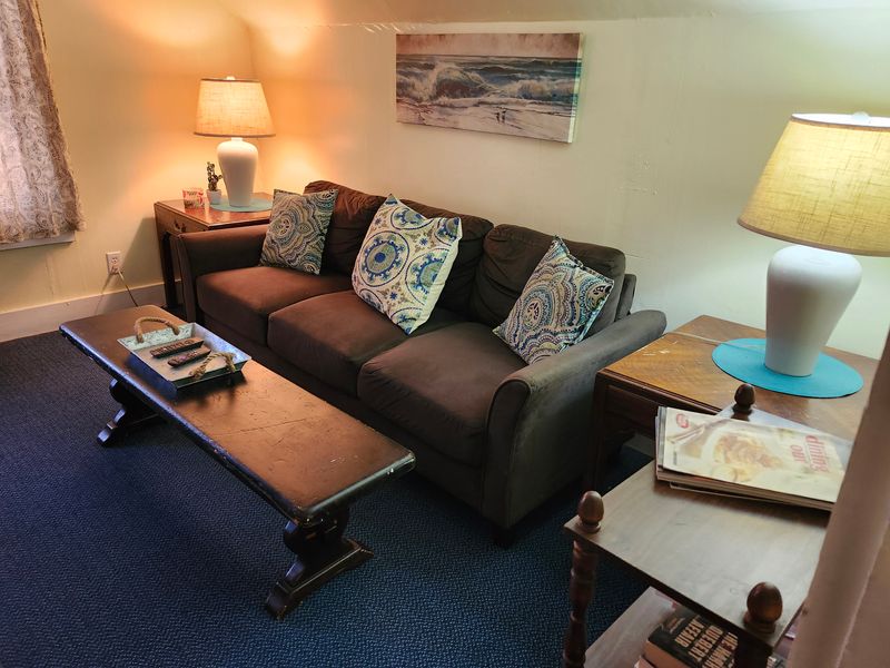 roommates in Laconia Entire Place 1Bed.1Bath - cirtru.com