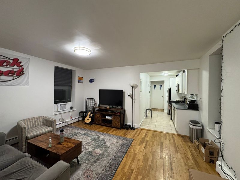 roommates in New York City Entire Place 2Bed.1Bath - cirtru.com