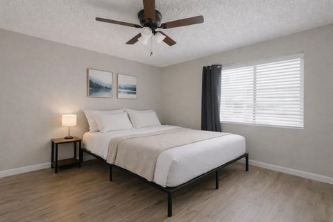 Just Launched! Modern Home – Furnished Rooms, Fast WiFi & Near Scottsdale and Paradise Valley! (id. 21632)