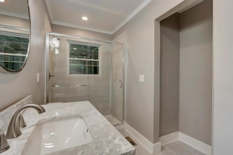 Entire Place 2Bed.1Bath