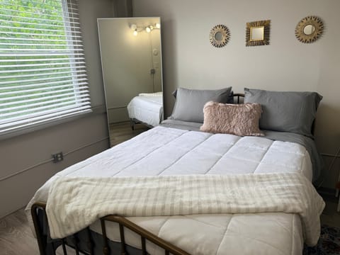 Entire Place 1Bed.1Bath