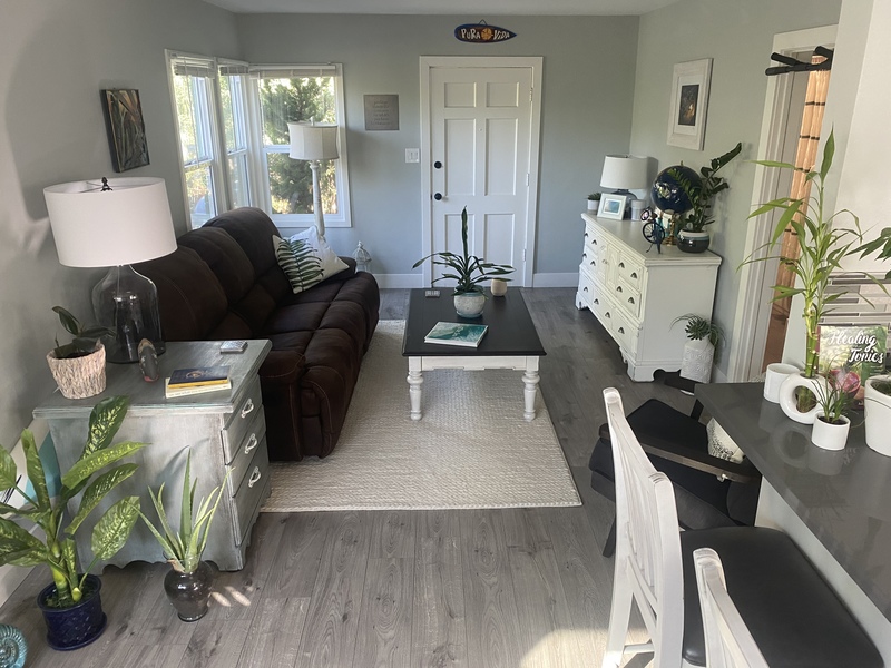 Newly Renovated Apartment Hopme