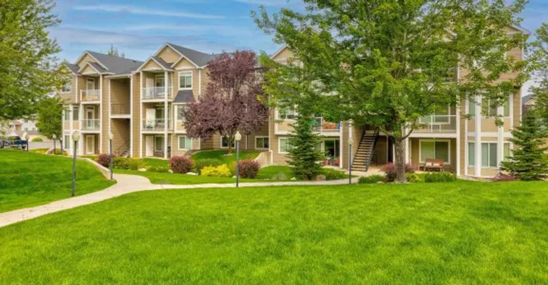 roommates in Spokane Entire Place 1Bed.1Bath - cirtru.com