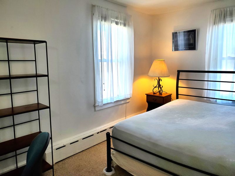 roommates in Easton Room4Bed.1Bath - cirtru.com
