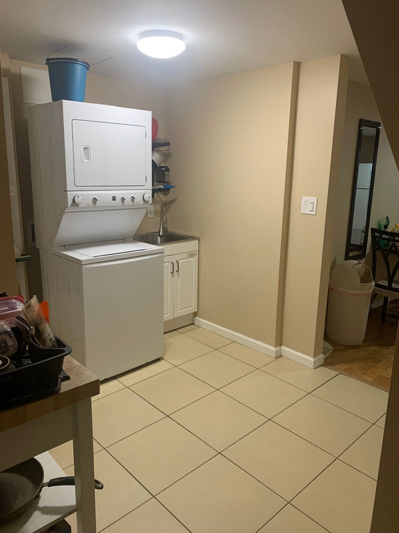 roommates in Montgomery Village Private Room in 2Bed.1Bath - cirtru.com