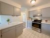 Newly-renovated & spacious St. Petersburg Duplex / Multiplex with Dining area (id. 8108)