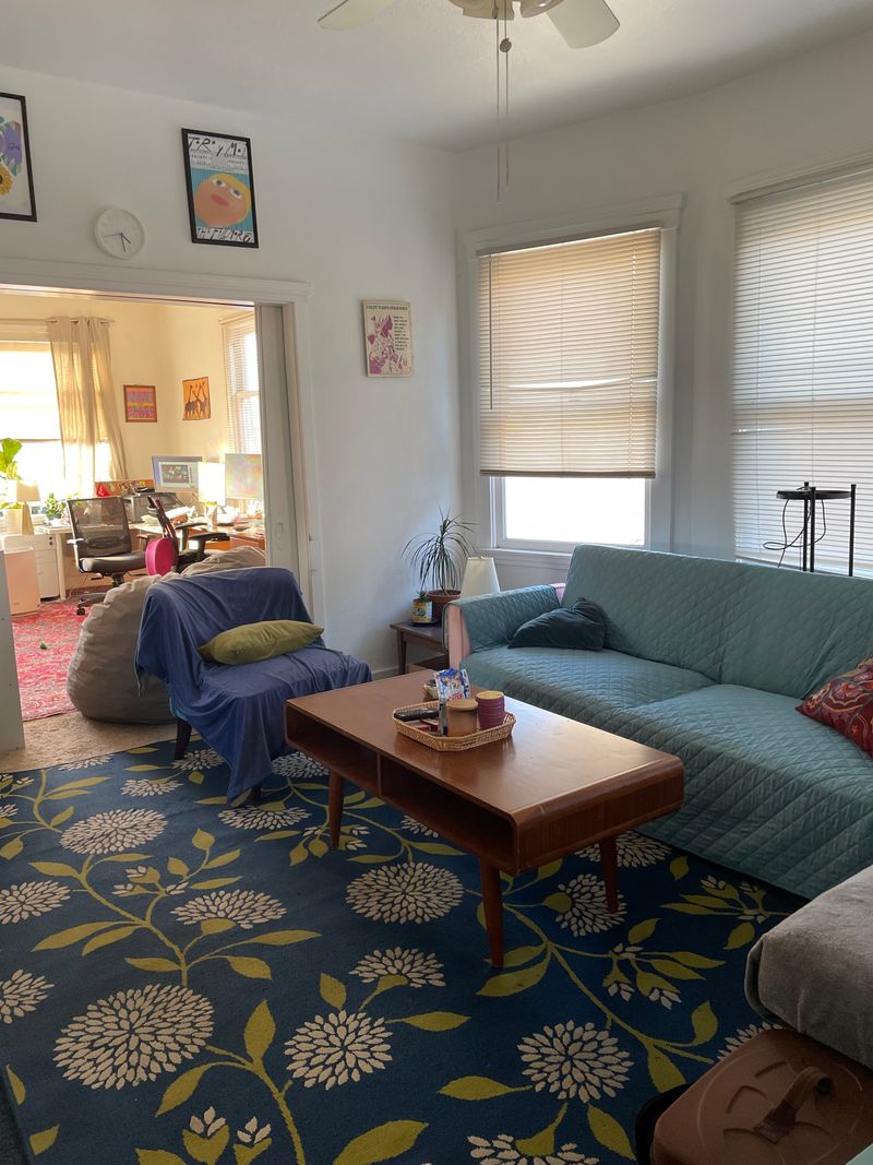 Private Room in 3Bed.1Bath