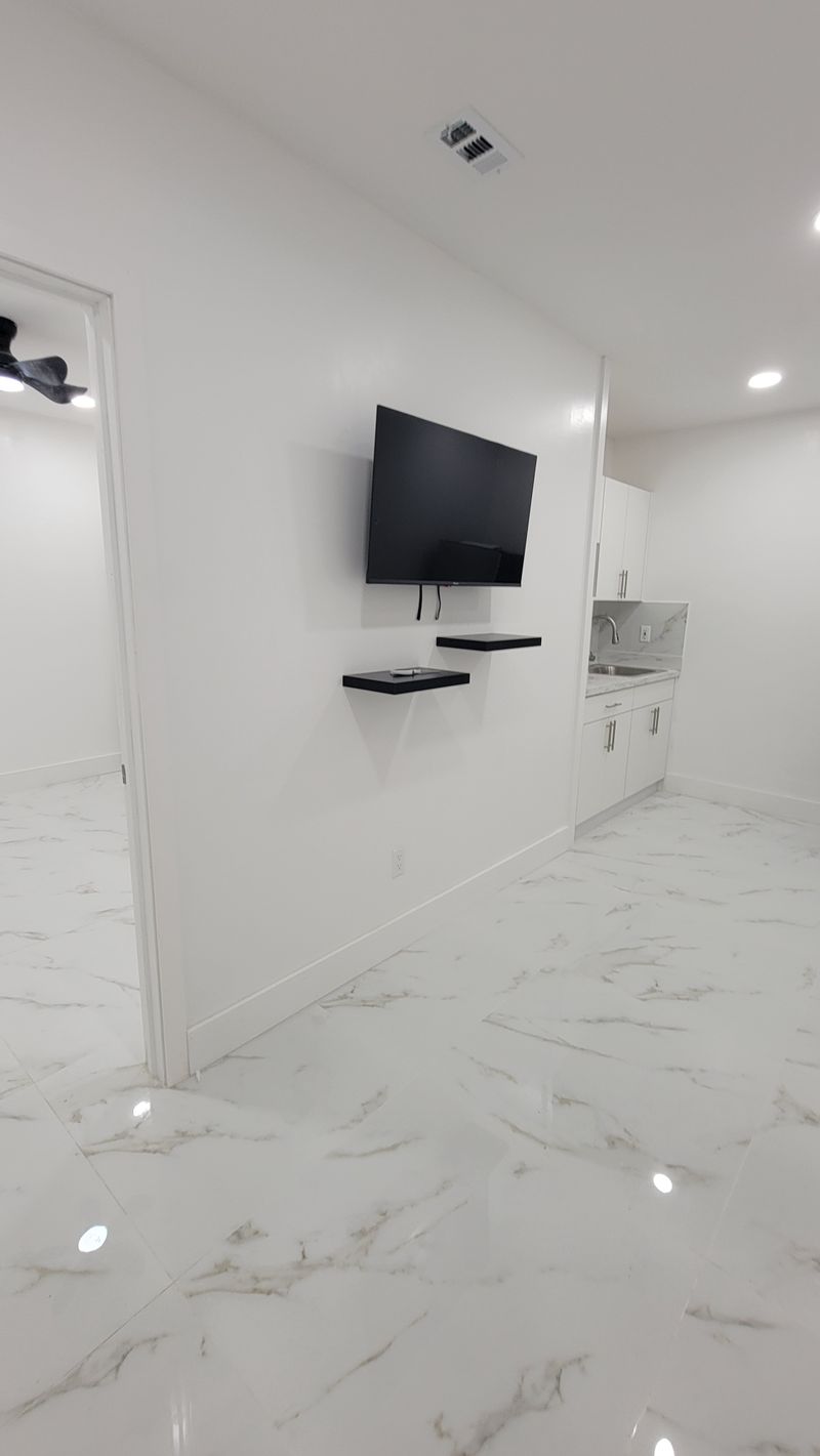 roommates in Plantation Entire Place 1Bed.1Bath - cirtru.com