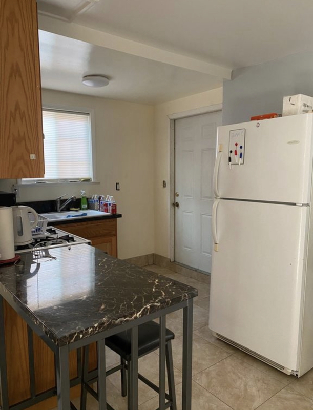roommates in Anaheim Room1Bed.1Bath - cirtru.com