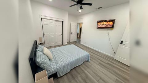 Visalia Home, a 8 minute walk to transit stop Ferguson & Demaree (id. 42743)