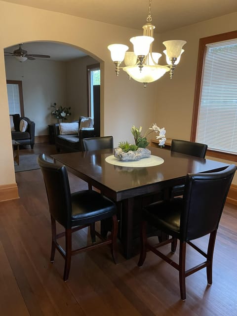 roommates in Undisclosed, Salem, OR 97301 Northeast Neighbors Home (id. 44964) - cirtru.com