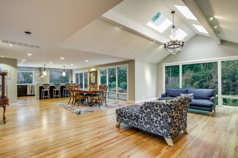 Entire Place 4Bed.3Bath