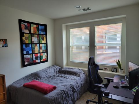 roommates in San Jose Shared Room in 2Bed.2Bath - cirtru.com