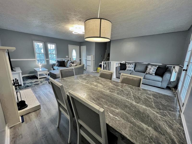 roommates in Mableton Private master bedroom w Bathroom - cirtru.com