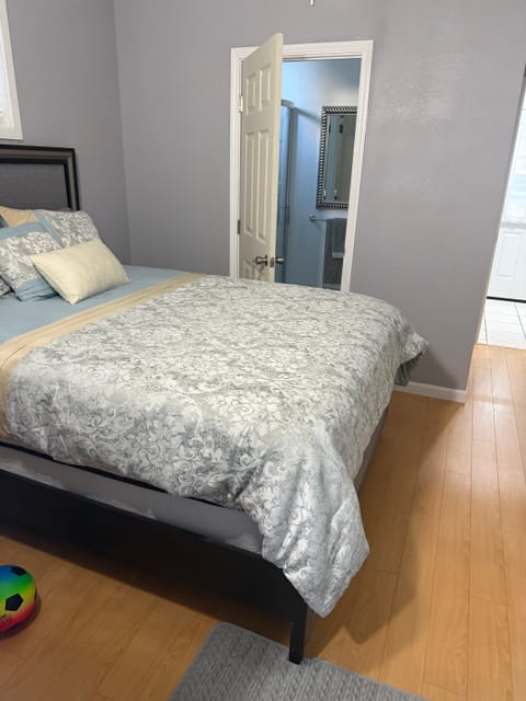 Entire Place 1Bed.1Bath