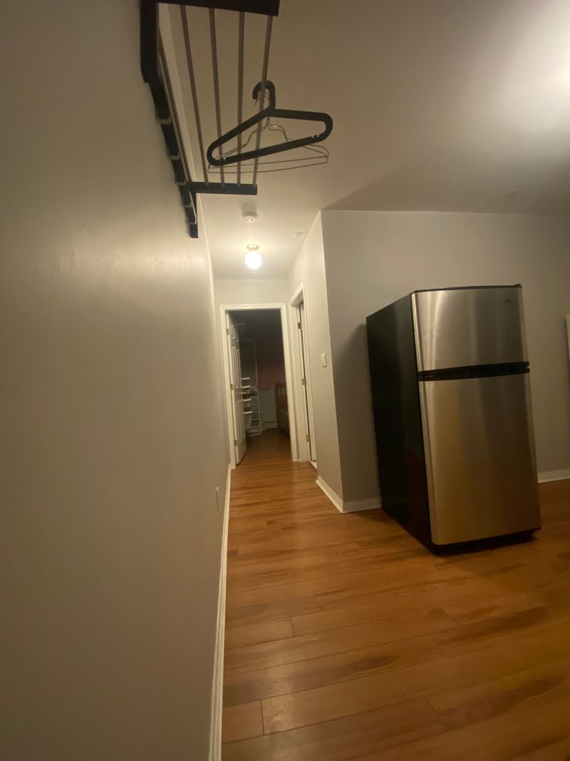 roommates in Vancouver Private Room in 1Bed.1Bath - cirtru.com