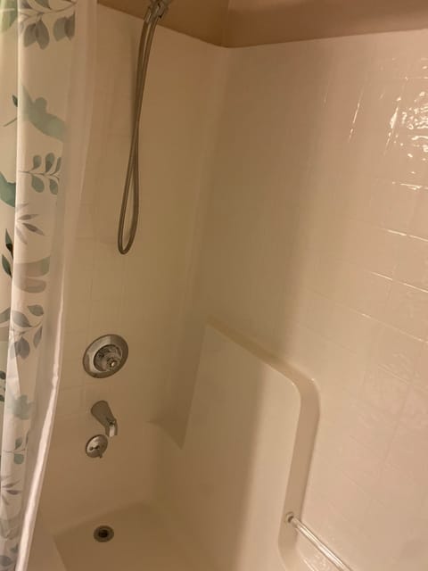 Private Room in 1Bed.1Bath