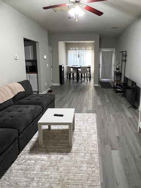 roommates in Undisclosed, College Park, GA 30349 Quiet & Spacious Home Near Airport & Transit – Ideal for traveling Professionals (id. 18789) - cirtru.com