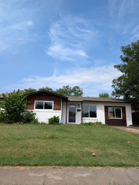 Private Room in 3Bed.2Bath