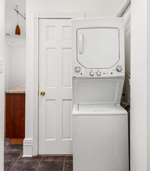 Private Room in 2Bed.1Bath