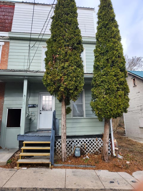 Lewistown Home (id. 34532)