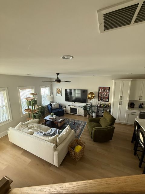 Private Room in 3Bed.2.5Bath