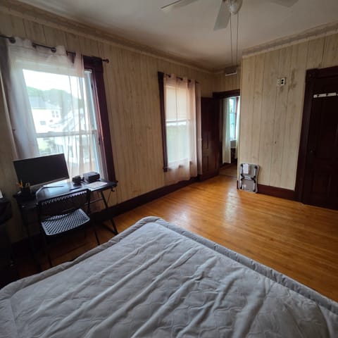 Private Room in 2Bed.1Bath
