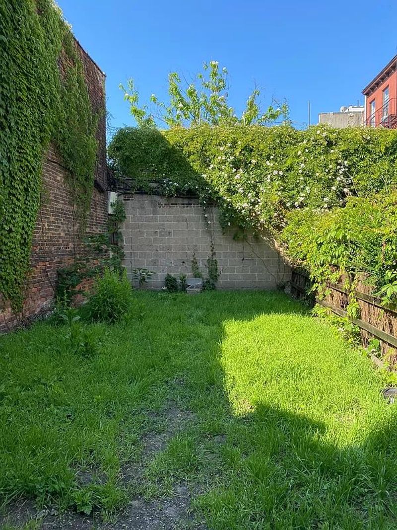 Entire Place 2Bed.1Bath