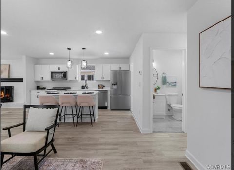 Live near the river, in Hopewell (id. 14606)