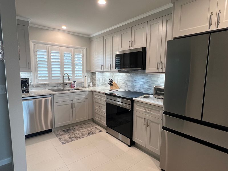 roommates in Apollo Beach Entire Place 2Bed.2Bath - cirtru.com