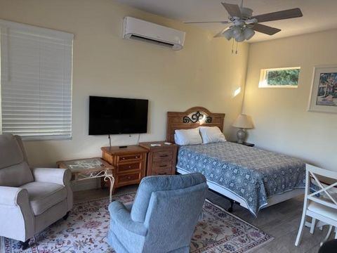 Private Room in 1Bed.1Bath