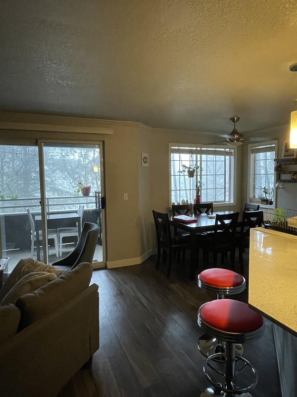 roommates in Bellevue Shared Room in 3Bed.2Bath - cirtru.com