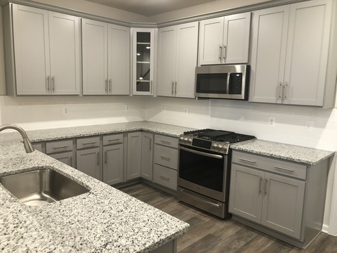 roommates in Sterling Shared Room in 3Bed.2Bath - cirtru.com