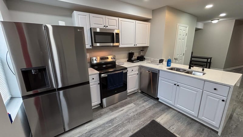 roommates in Undisclosed, Baltimore, MD 21205 Move-In Ready Private Rooms |  Utilities, Professional Cleaning,  WiFi &  Laundry Included | Near JHH (id. 36828) - cirtru.com