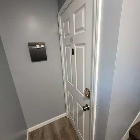 Live in Auburn Gresham, a 2 minute walk to transit stop Racine & 78th Street (id. 17165)