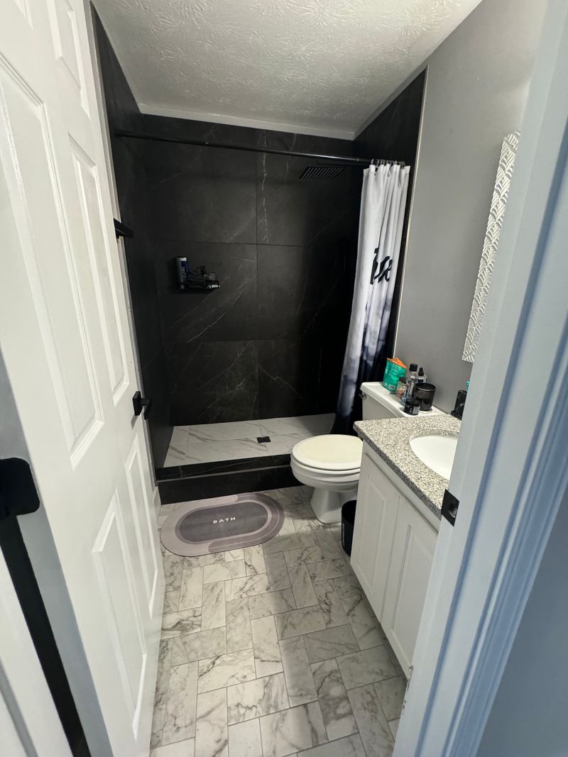 Private Room in 2Bed.2Bath