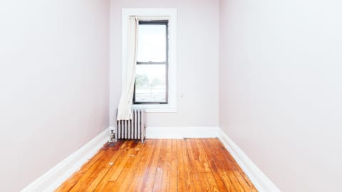 Private Room in 3Bed.1Bath