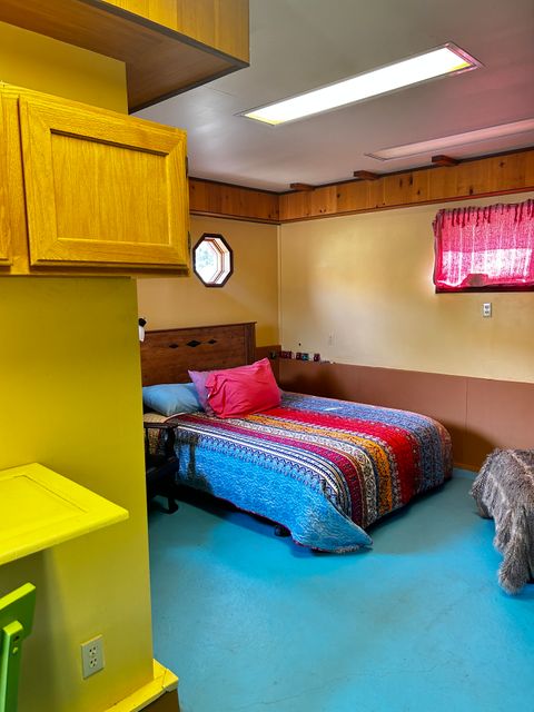 Private Room in 1Bed.1Bath
