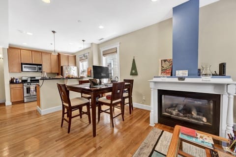 Entire Place 2Bed.1Bath
